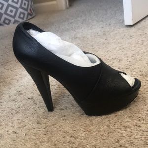 Aldo black high heels
